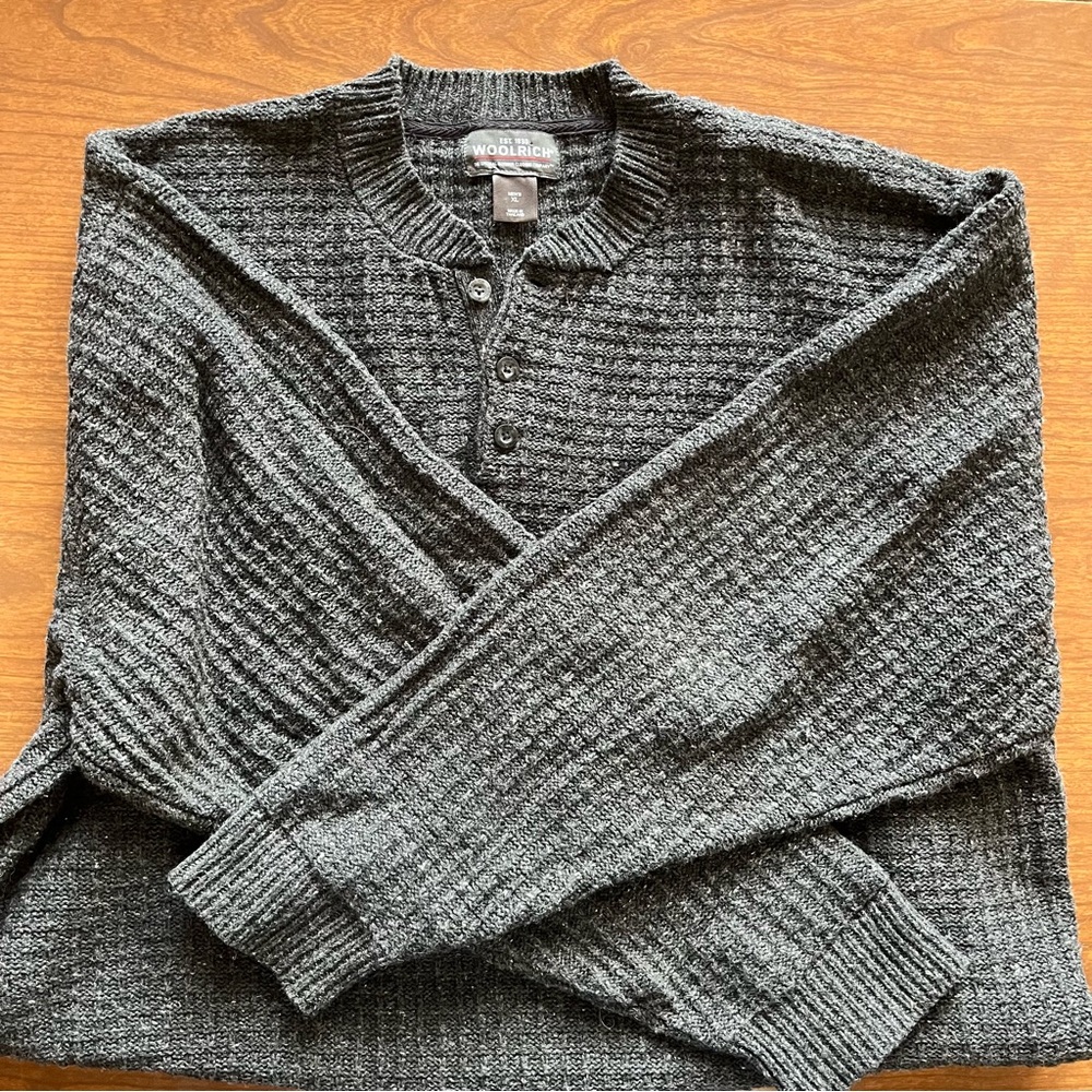 Woolrich extra large gray sweater